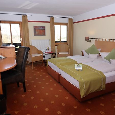 Hotel Gut Schmelmerhof Санкт Енглмар Екстериор снимка
