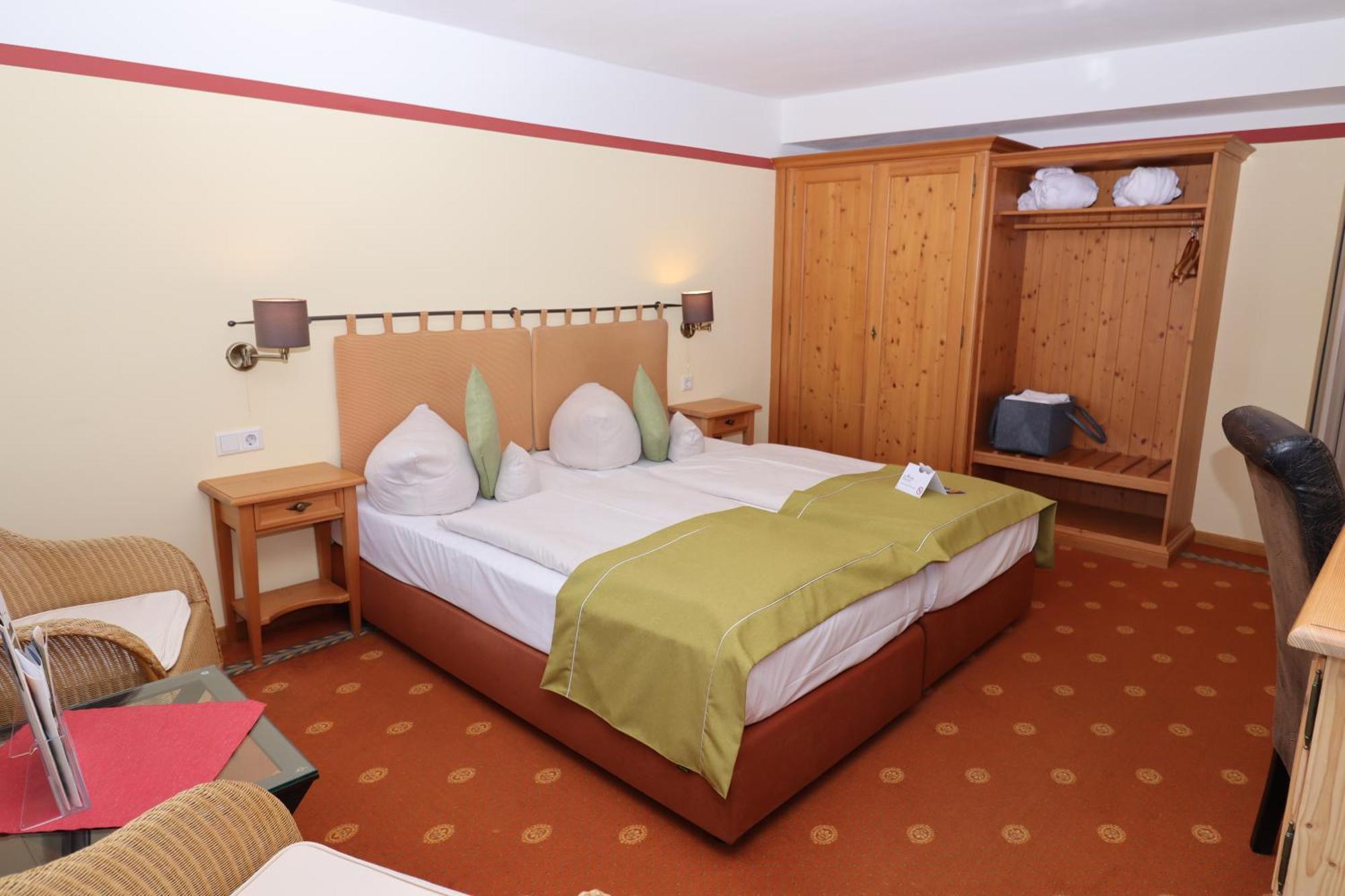 Hotel Gut Schmelmerhof Санкт Енглмар Екстериор снимка
